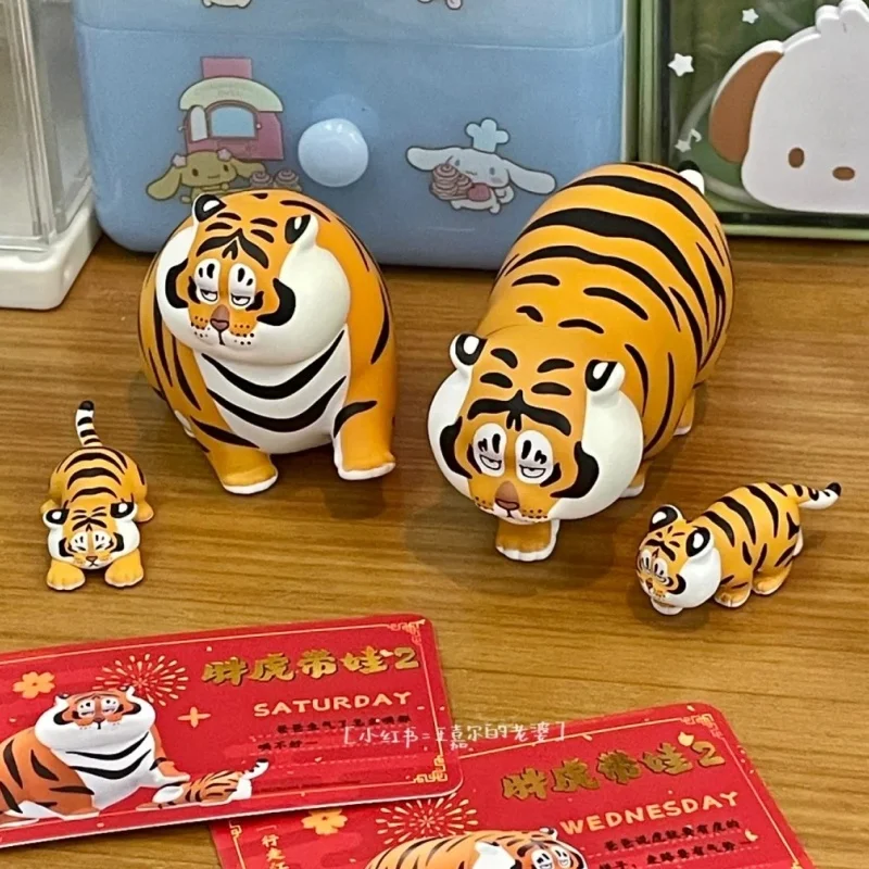 Original Anime I Am Not Fat Tiger Panghu With Baby 2 Series Blind Box Figure Doll Trendy Play Kawaii Model Birthday Gift Toys