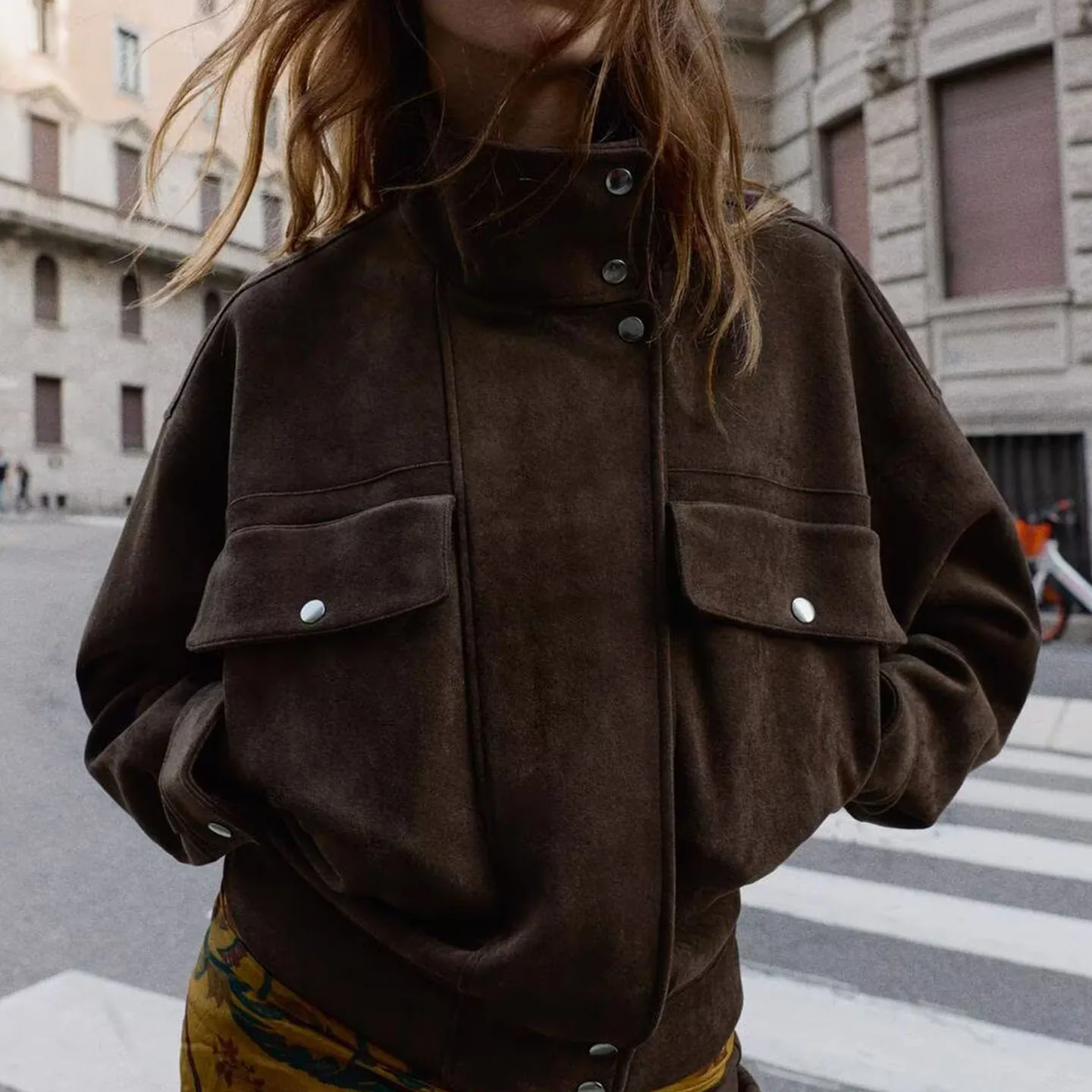 معطف نسائي فضفاض للطيار لخريف 2025 جديد Sle من جلد الغزال الصناعي ملابس خارجية طويلة مع سحاب للإغلاق وياقة واقفة #2