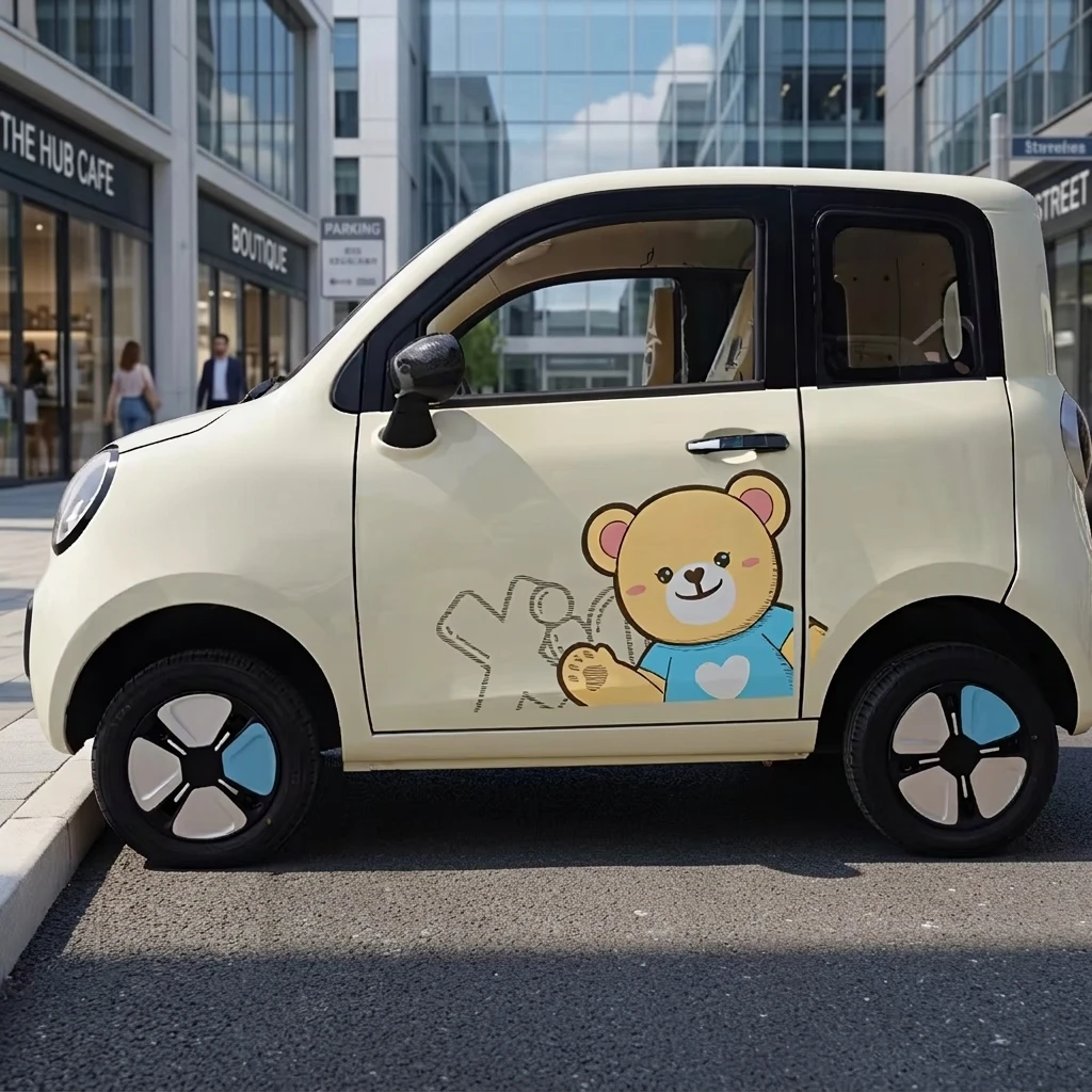 Tc Retro-style mini electric car four-wheeled low-speed car, cute cartoon design, suitable for city commuting