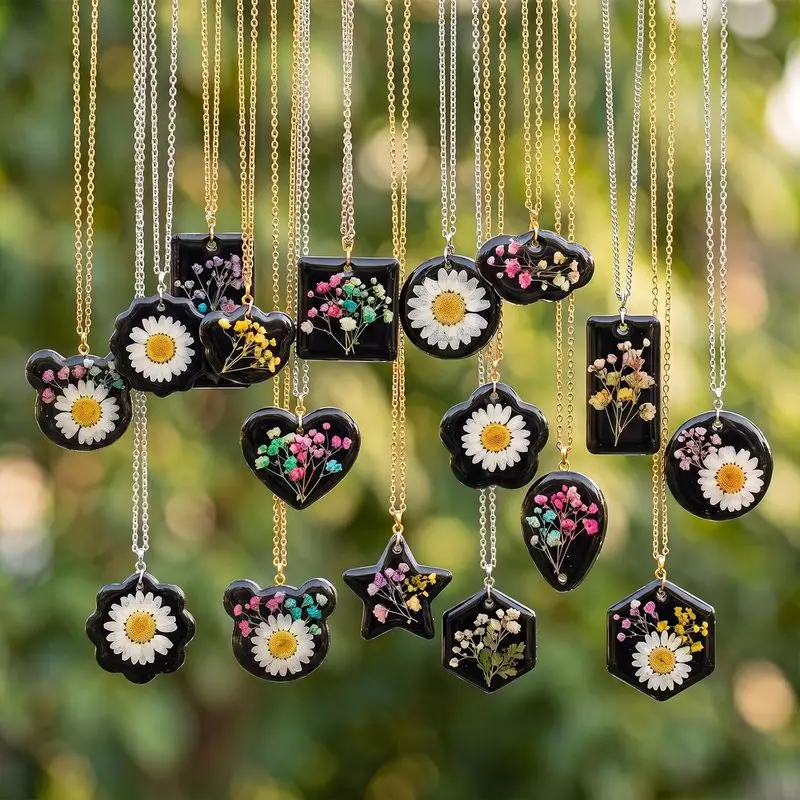 1item16Silicone resin keychain mold with a cavity and a hole，Comes with silver and gold versions10A keychain，Suitable for epoxy - view 5