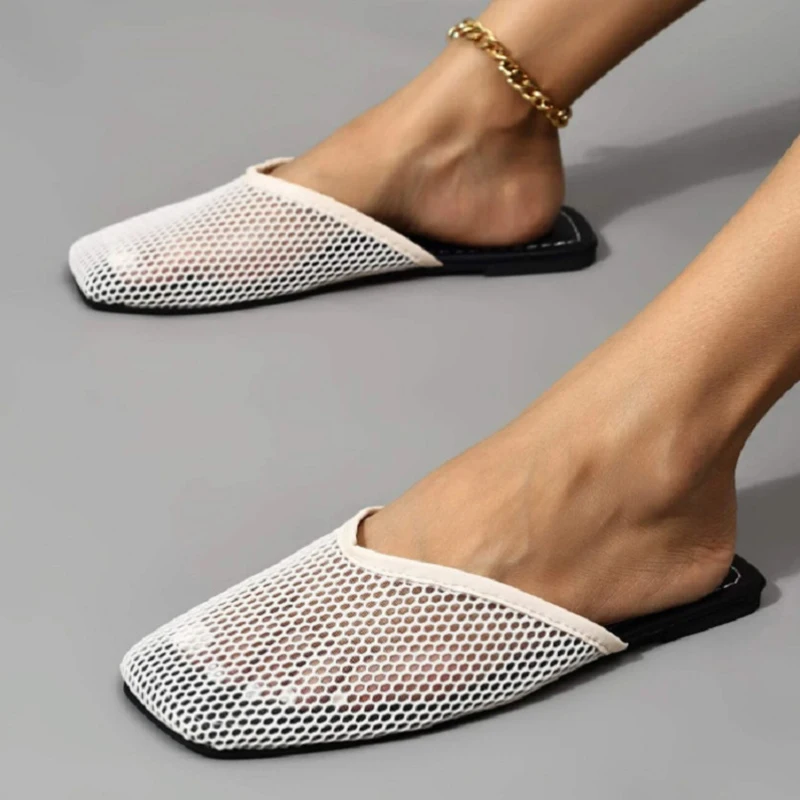 New Women\'s Slippers Fashion Mesh Flat Bottom Square Toe Flip Flops Hollow Casual Simple Solid Sandals Plus Size Chinelo Nuvem