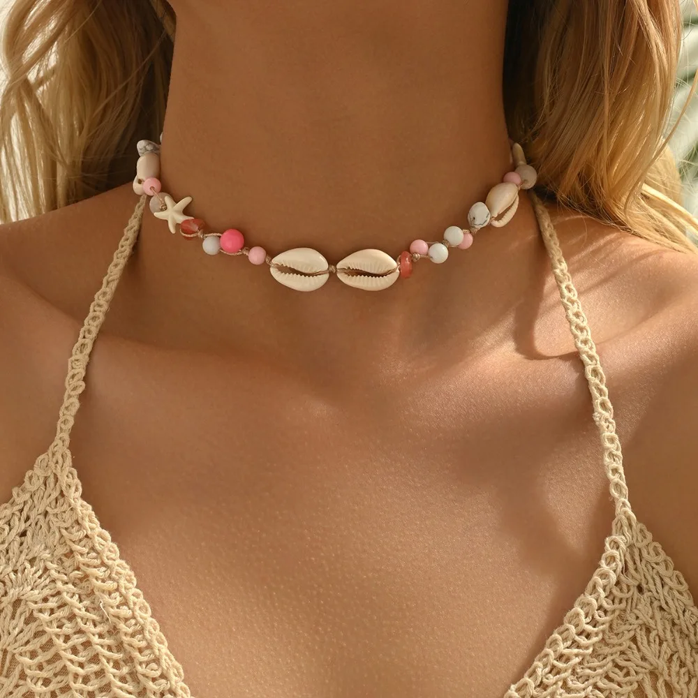 Sweet Bohemian Hand-Woven Wax Cord Natural Cowrie Shell Starfish Pink Bead Adjustable Necklace for Women Summer Beach Jewelry