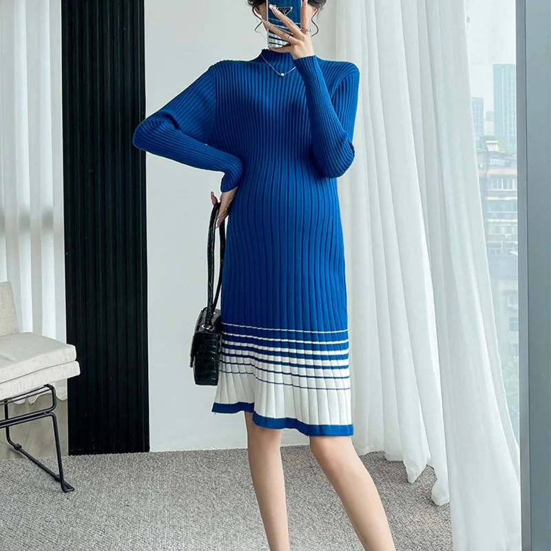 Women Maternity Autumn Winter Knitted Long Sweaters Chic Ins Elegant A Line Slim Dress Clothes for Pregnant Women Pregnancy