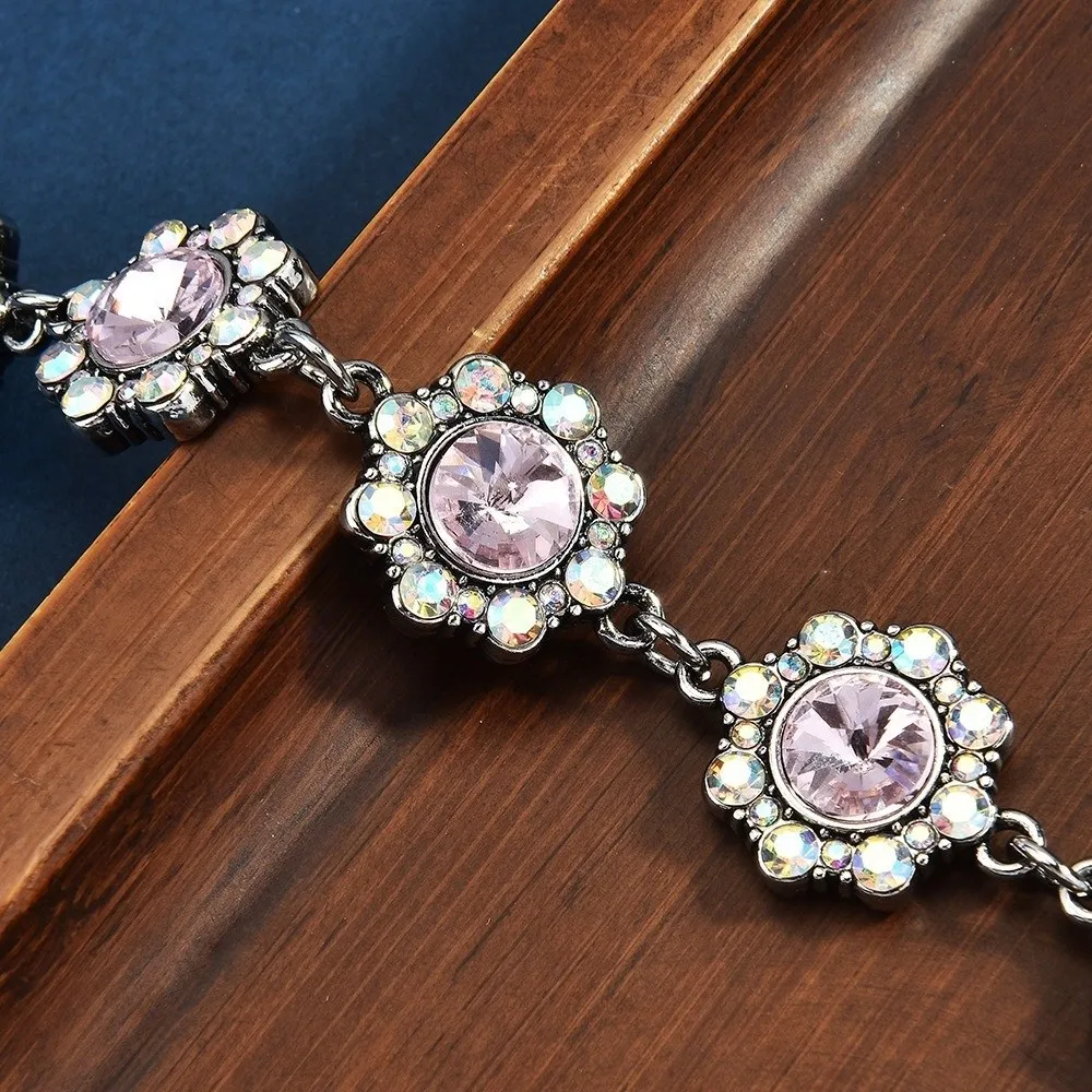 Flexible Rhinestone Petal Keychain Inventive Modish Bag Charm Artistic Unique Floral Keychain Bag Decoration Accessory