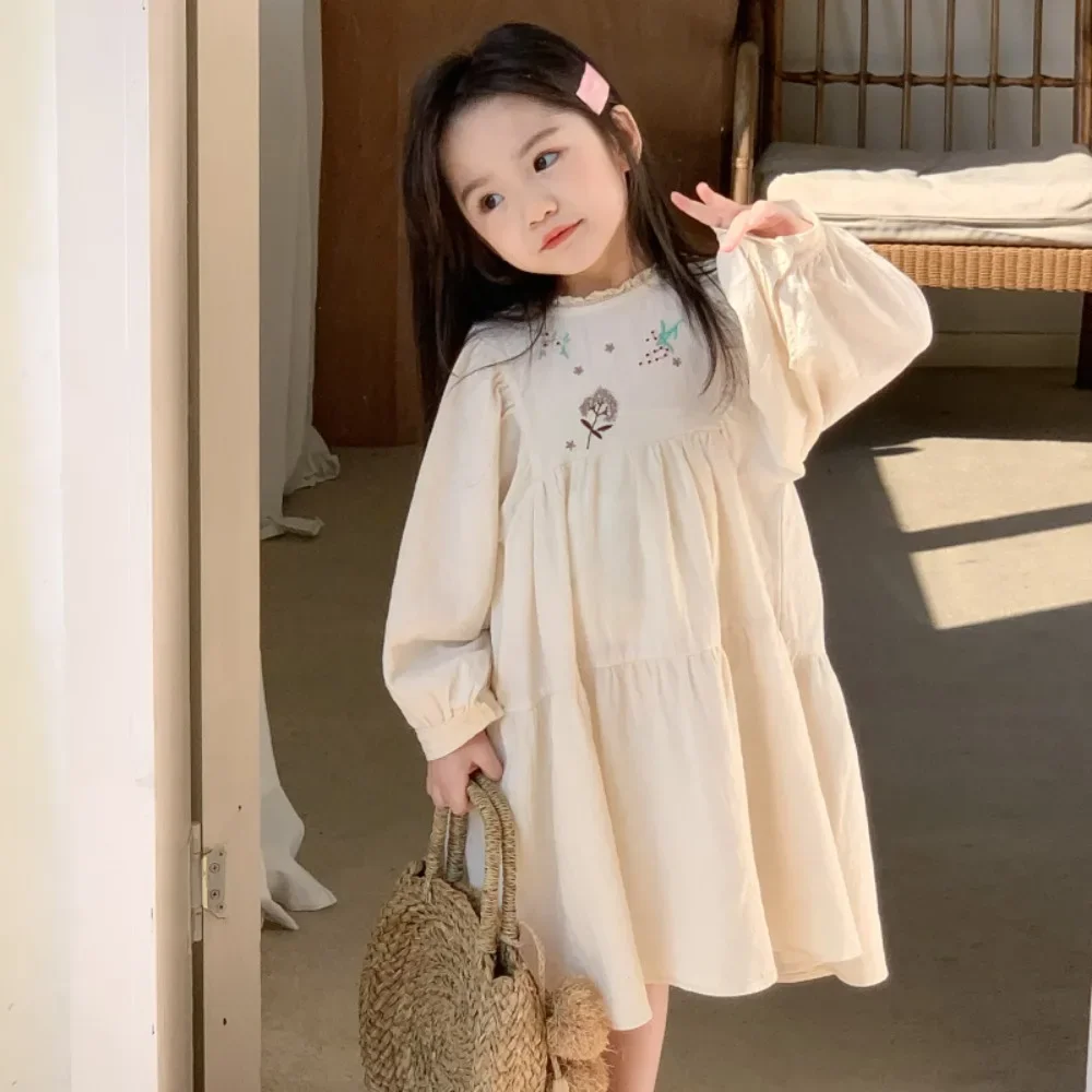 

Autumn New Girls Casual Costumn Flower Print Long Sleeved Dresses 2-6 Years Old Kids Sweet Princess Dress Beige Korean Version