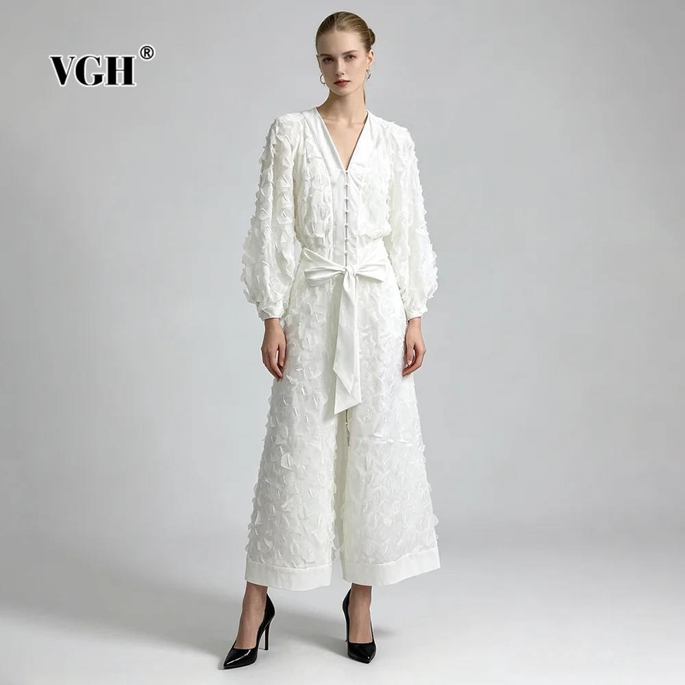 

VGH Formal Meeting White Textured V Neck Dress for Women V Neck Spliced 3D Applique Belted Waist Design Skirt for Office Commute