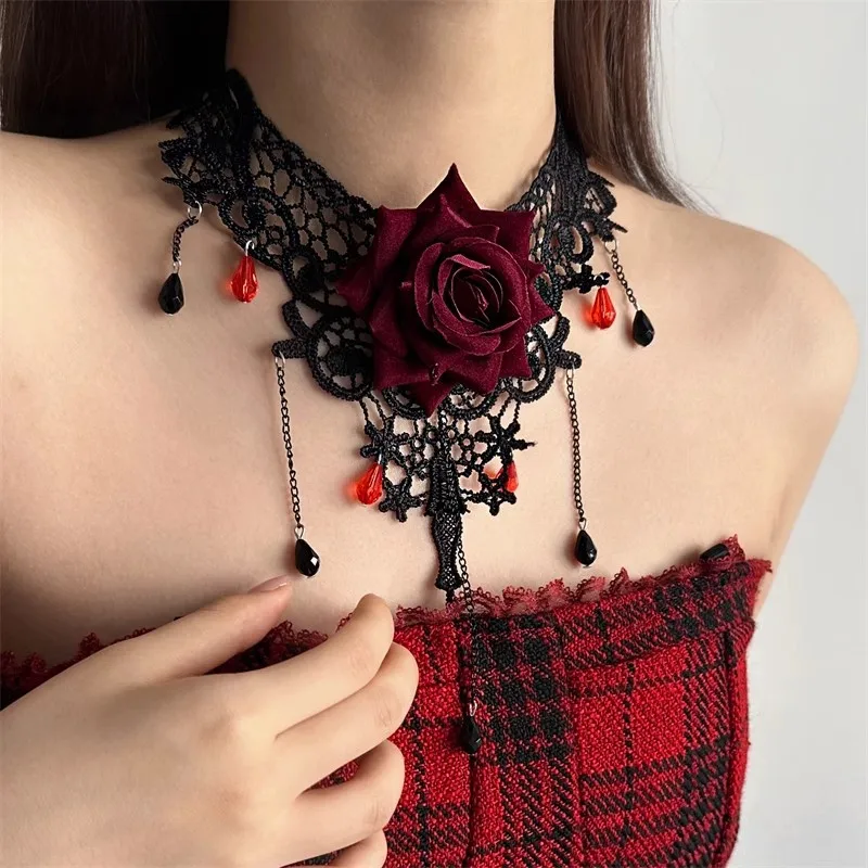 Gothic Lace Choker Necklace for Women with Rose Flower Decor Black Vintage Pendant Collar Neck Jewelry for Halloween Party Gift