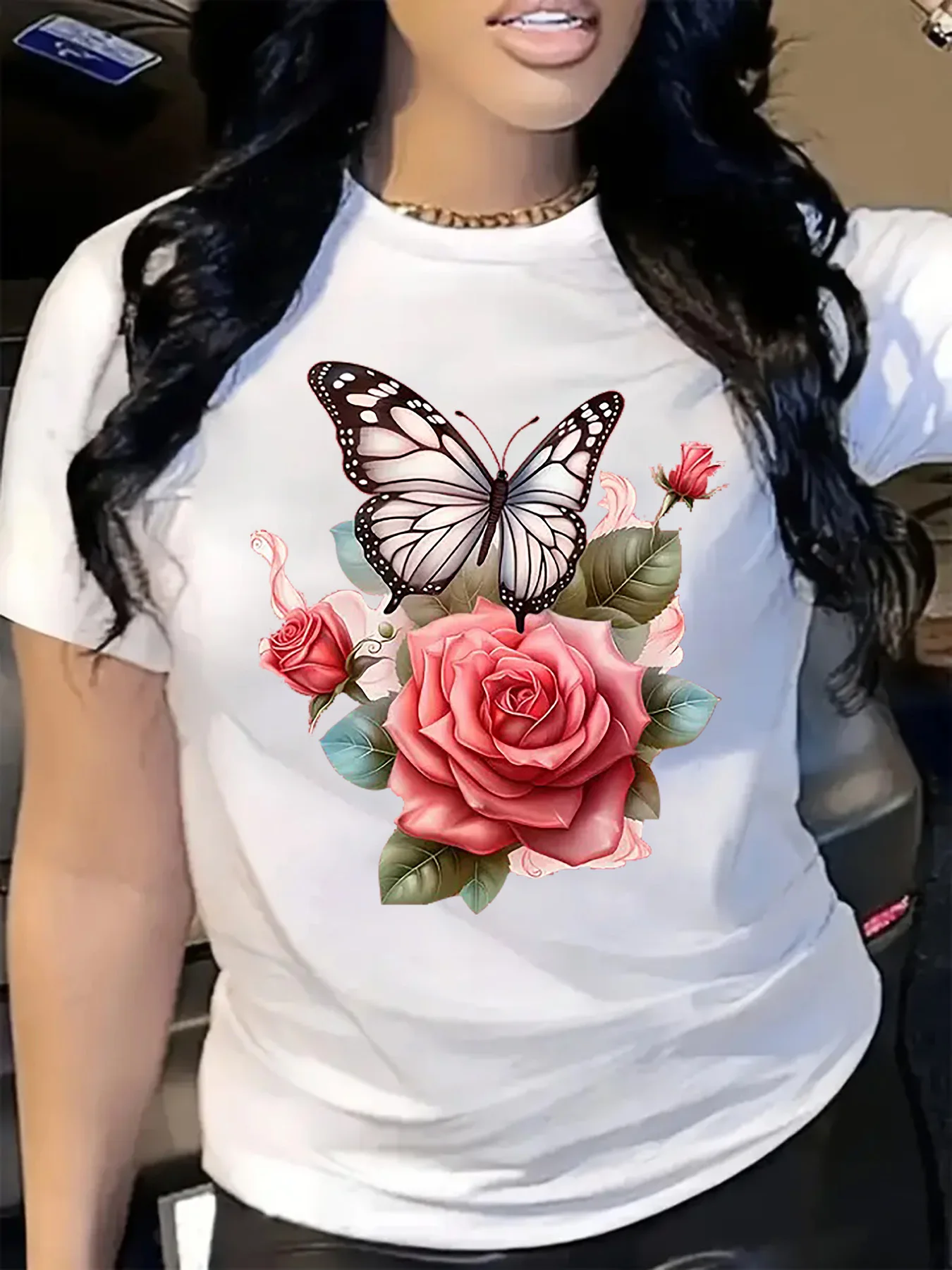 Camiseta con estampado de mariposa y rosa para mujer, camiseta informal de manga corta con cuello redondo para verano, Tops informales diarios, ropa