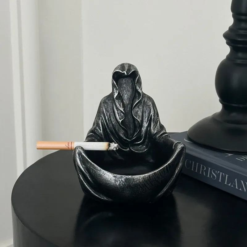 Cenicero de cigarros para persona misteriosa, estante para tabaco, Cenicero portátil a prueba de viento, portavelas, decoración del hogar, accesorios para fumar