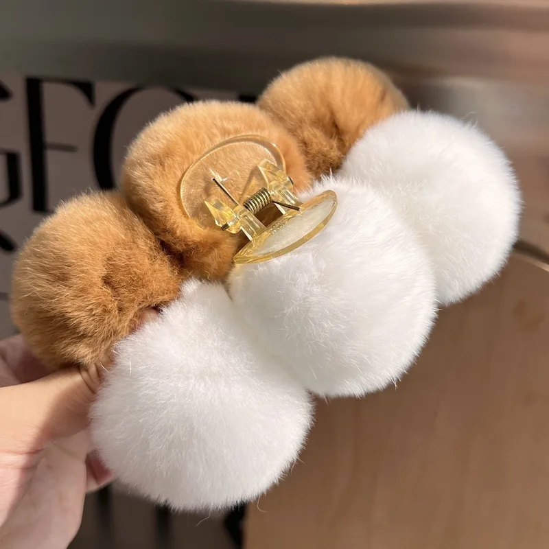 2024 Autumn and Winter Temperament Plush Clip Shark Clip Hair Clip Headwear on the Back Large Genuine Rex Rabbit Fur Ball Clip