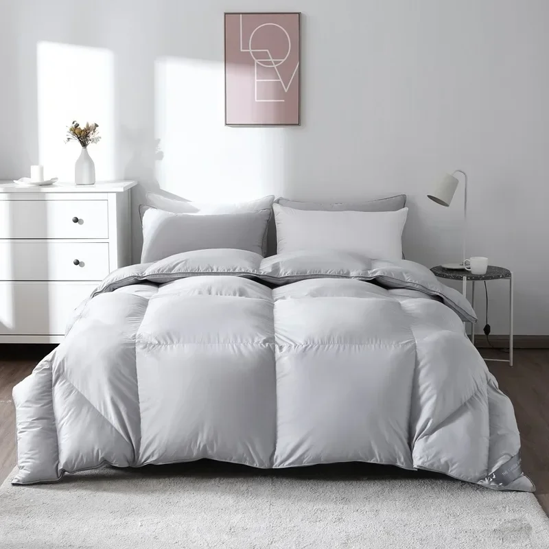 King Size Duvet 13.5 Tog Luxurious Goose Feather Down Quilt Down King Size Bed Duvet 100% Cotton Shell Anti-dust Mite Allergen