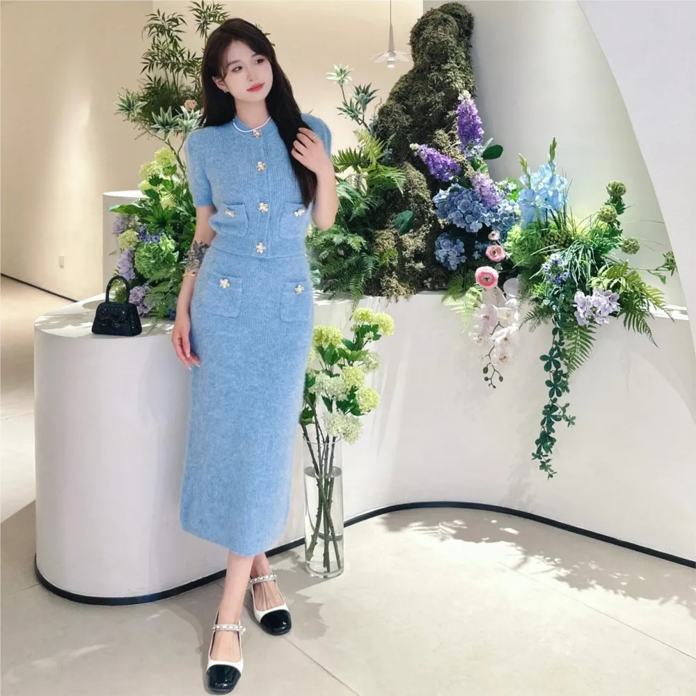 Blue Knitted Cardigan+Hip Wrapping Skirt Set 2025 Spring/Autumn New Style Celebrity Flower Buckle 2-piece Set