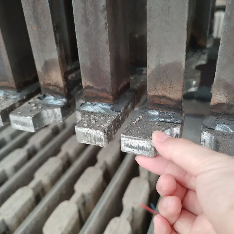 4 Four Bricks At A Time H1 8 Inches Two Square Hole Mop Brick Block Making Machine