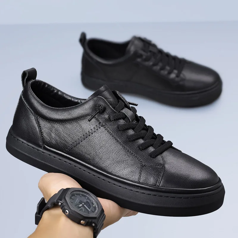 

Spring New Shoes for Men Genuine Leather Shoes Fashion Flat Skateboard Shoes Comfortable Lace-up Sneaker