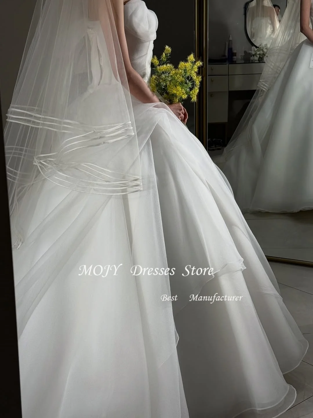 فساتين عروس موجي بدون حمالات مكشوفة الكتف على شكل حرف a بدون أكمام ورباط علوي فساتين زفاف بسيطة سترس عاجي مخصص