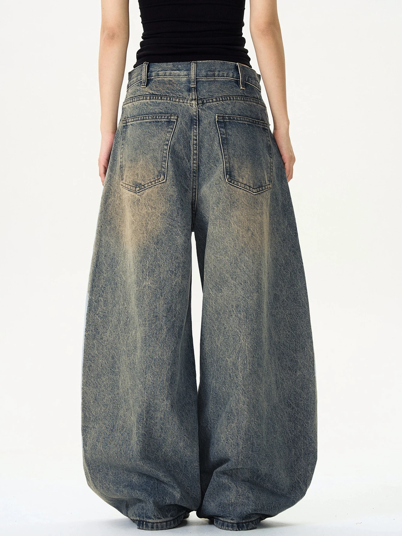 Versatile Smog-Inspired Baggy Jeans For Men, Trendy Retro Whiskered Pants, Men's Wide-Leg Trousers, Suitable For All Seasons.