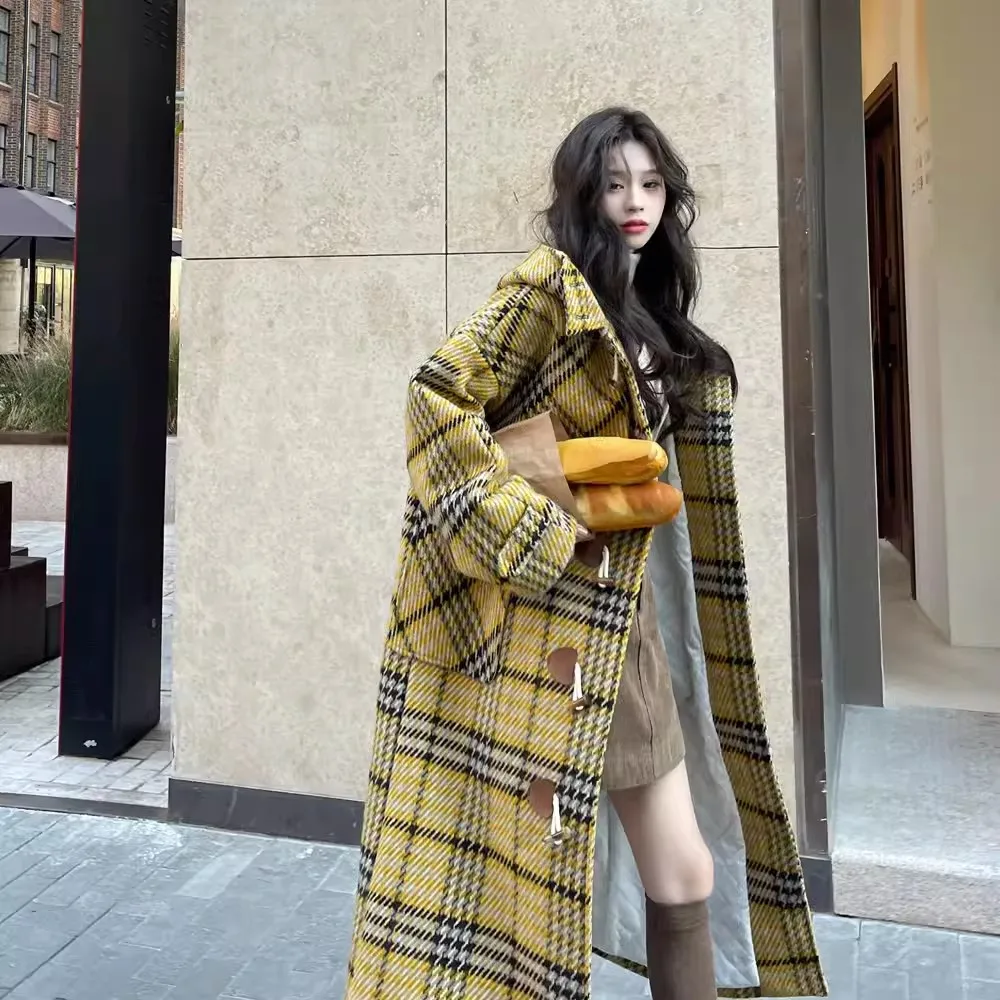 

Plaid Bullhorn buckle Woolen Jacket Women's Autumn Winter 2024 New Fashion Temperament Hooded Coat Female Casual Long Overcoat