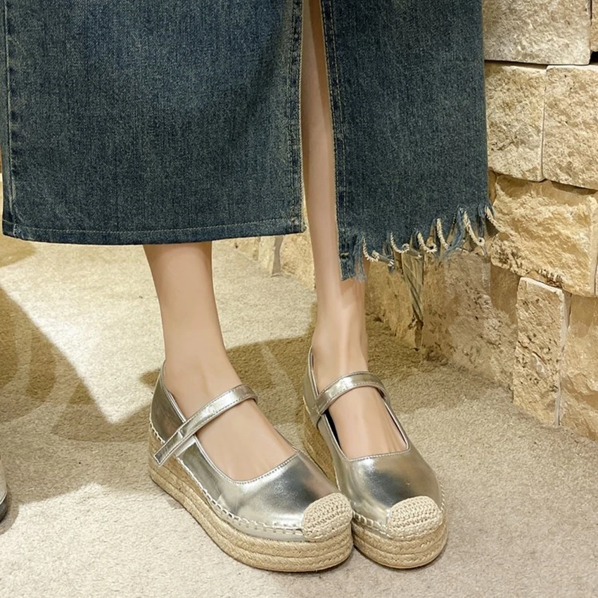 Shoes Woman 2024 NEW Casual Female Sneakers Flats Oxfords Shallow Mouth Square Toe New Cute Retro Dress Leather Fashion comfort