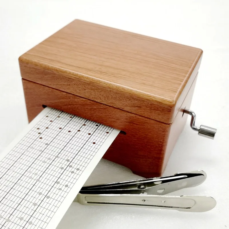 Upgrade The New Japanese Brass Movement 30-tone Hand-cranked Paper Tape DIY Music Box Music Box Birthday Gift