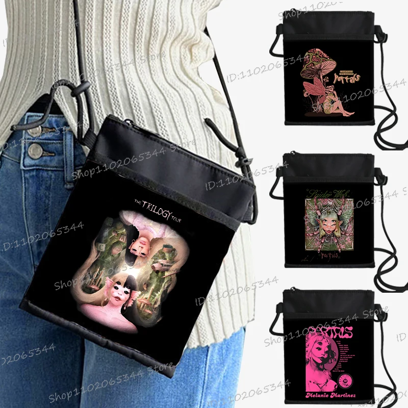 1pc Fashionable Singer Melanie Martinez Mini Zipper Crossbody Bag Melanie Martinez The Trilogy Tour Women Men Mobile Phone Bag