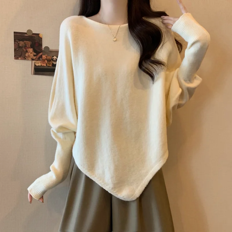 Maglione lavorato a maglia da donna Pullover tinta unita a maniche lunghe con maniche a pipistrello irregolari