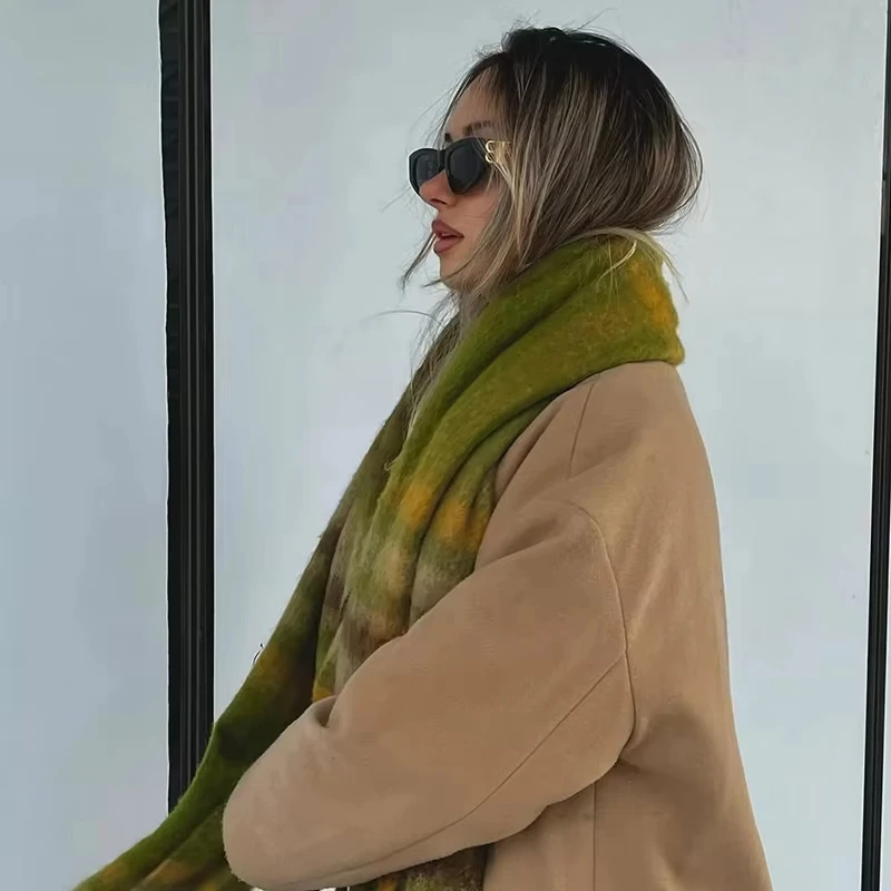 Thumbnail 3 - #29 Plaid Winter Scarf Ranking List in 2026