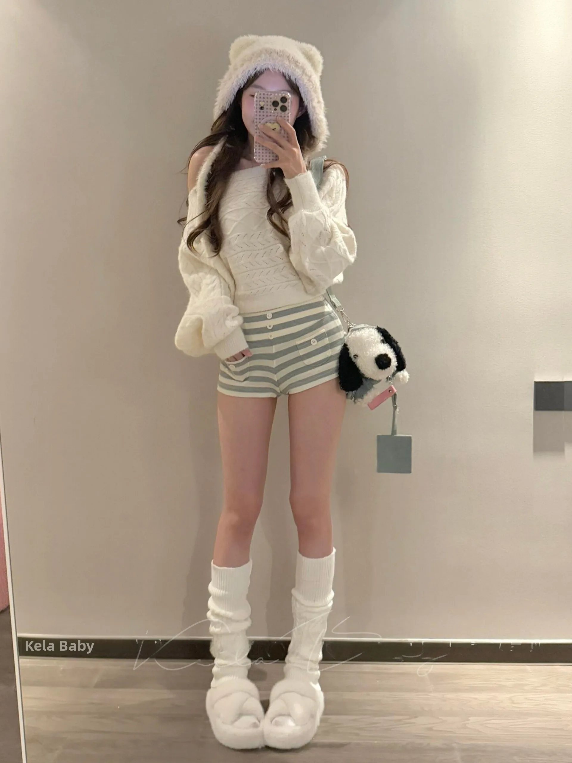 

White Woolen Knitted Sweater Women's Loose Fit Batwing Sve Faionable Slant oulder Sle Autumn Winter Warm round Ne