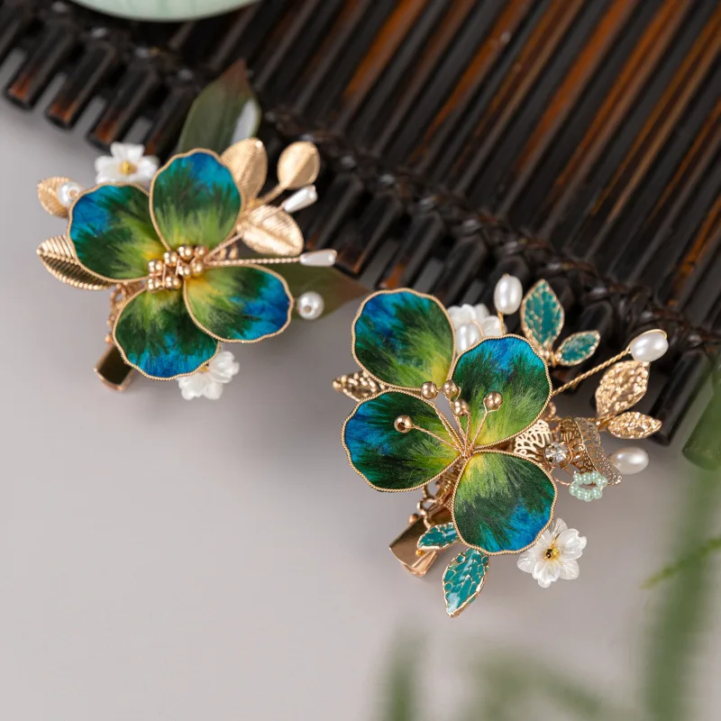 

Antique Style Intangible Cultural Heritage Handmade Silk Velvet Flower Hair Clip Lake And Mountain Scenery Headwear Clip