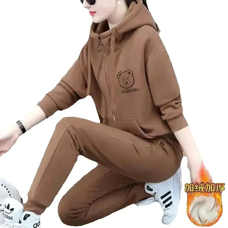 Womens Two Peice Set Women's Suit Fleece Thickened Sweater 2025 Winter Warm Printed Mother Outfit Thin Loose Crop Tops and Pants