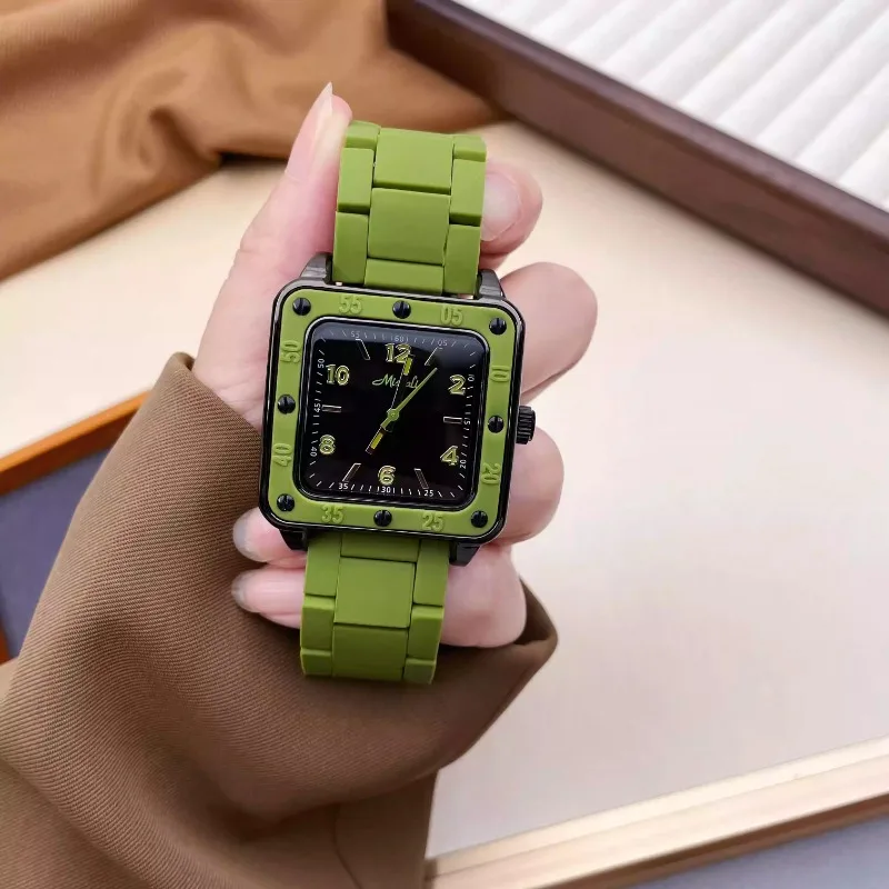 New genuine retro style elegant women's watch square simple classic trend automatic waterproof quartz women's watch