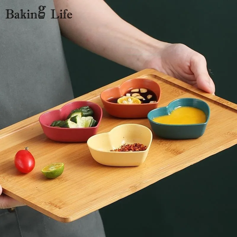 Plato de paja de trigo para el hogar, vajilla creativa de plástico con forma de corazón, accesorios de cocina