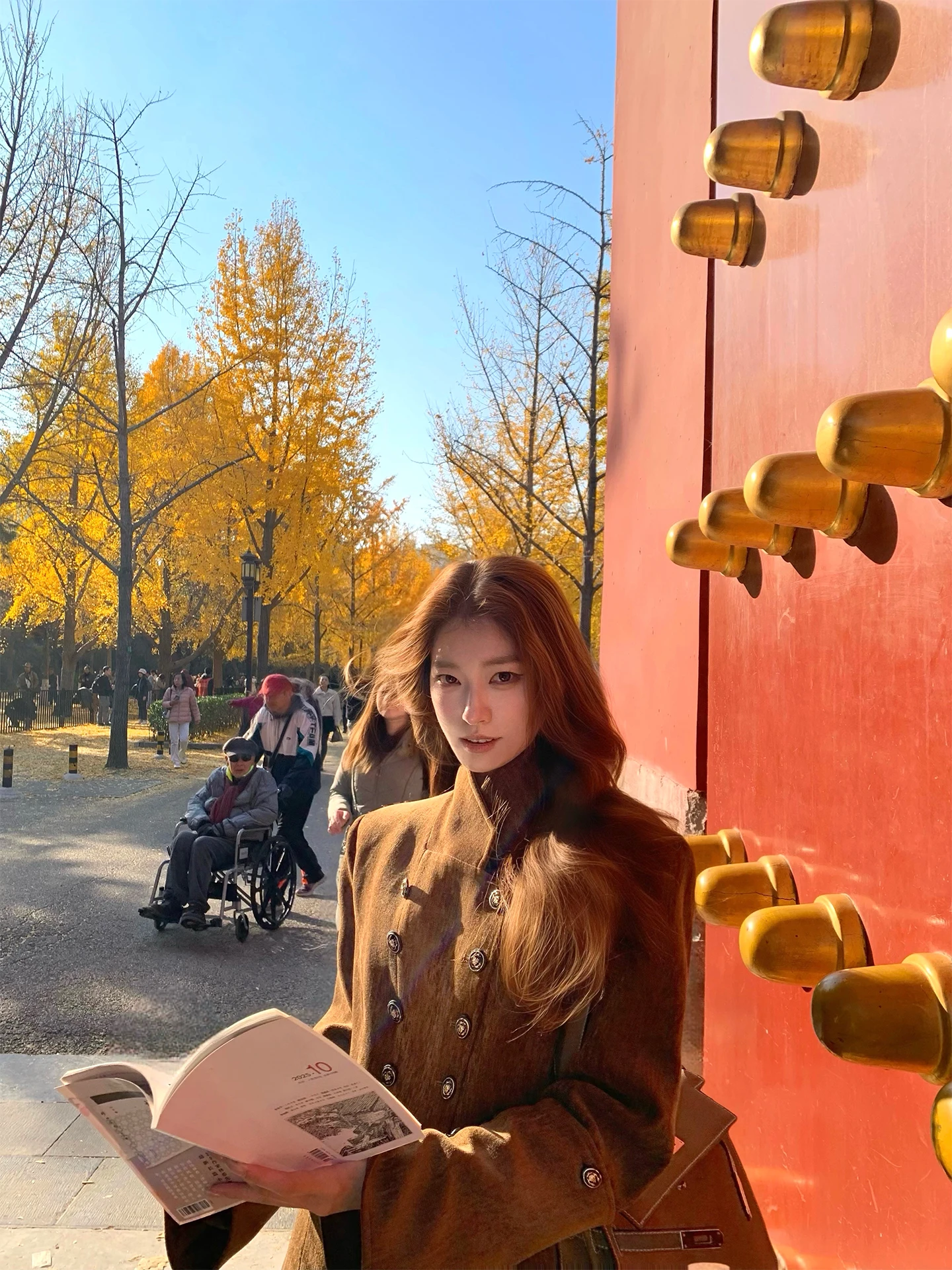 

SourceWithU Autumnal 60g Padded Chenille Velvet Coat Brown Slim Fit Cotton Lined Single-Sided Outerwear Women's Faion