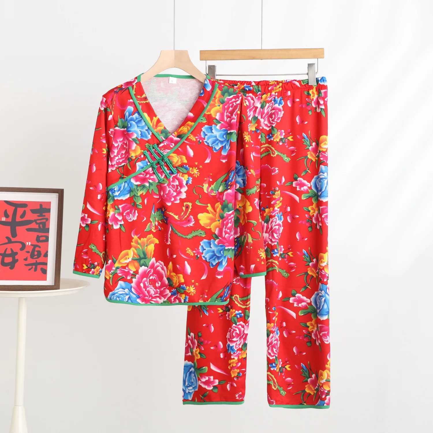 

Derong pajamas set women's autumn and winter national style foreign style buckle Chinese national style New Year's printed loose