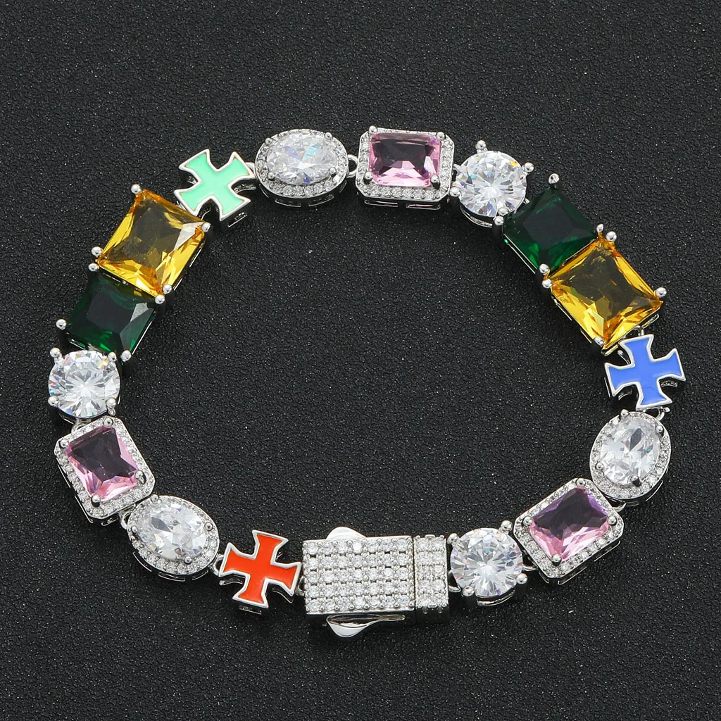 Numerous artificial diamonds are securely mounted, unisex 10mm Color Bracelet adopting PT950 Platinum for parties and social