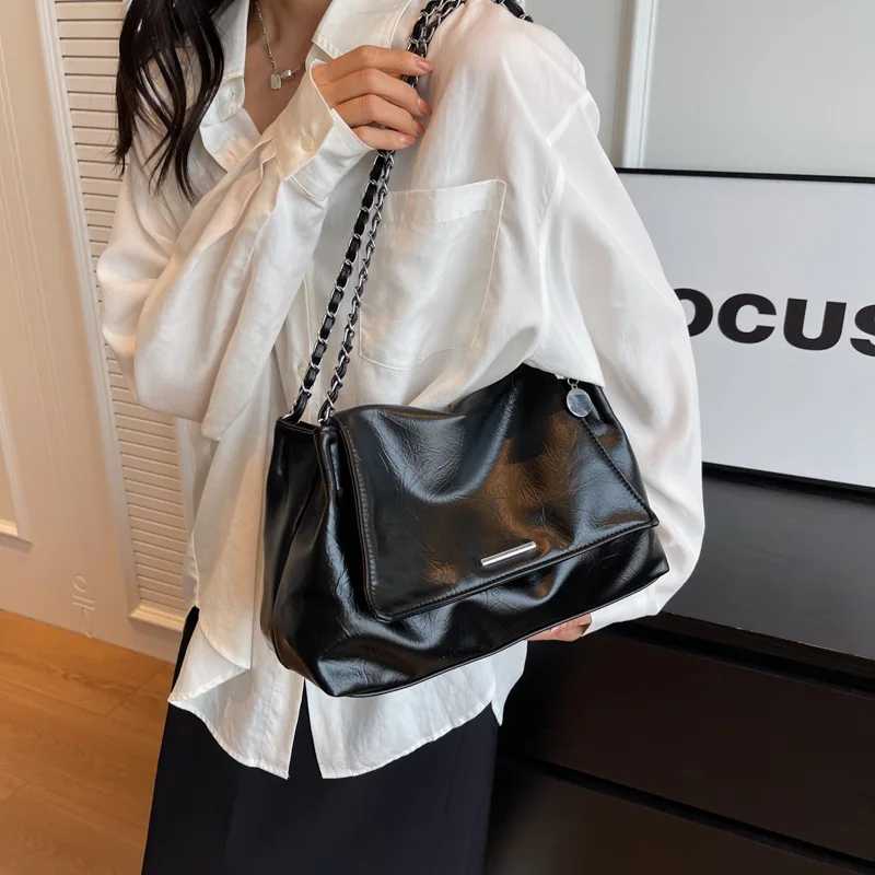 Ladies Handbag Women Fashion Bags Brand Designer Silver Shoulder Bag Large Capacity Female Bag Soft Leather Underarm Bag Totes