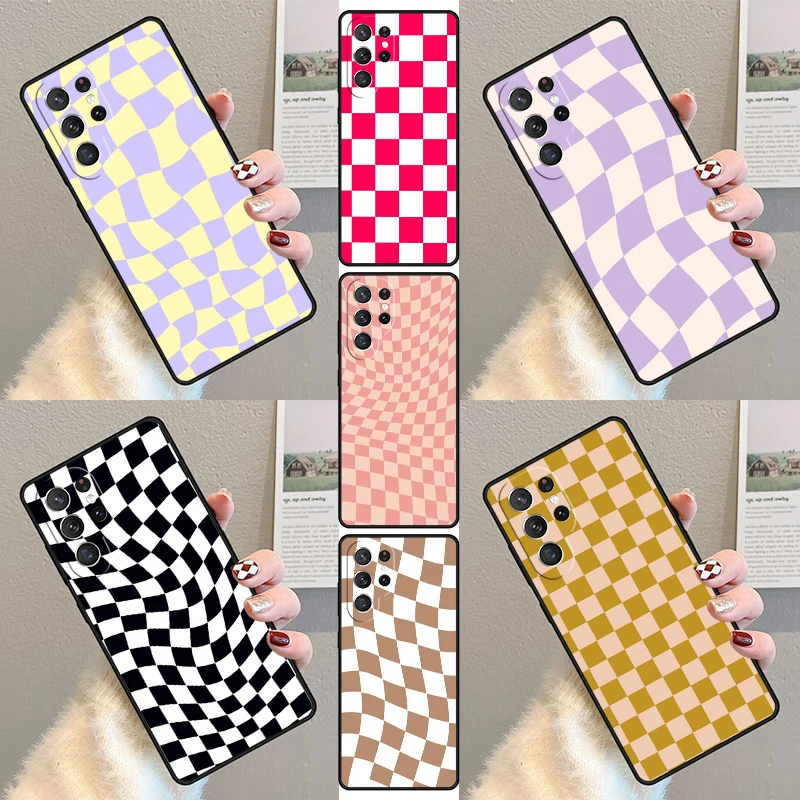 Checkerboard Pattern Mustard Yellow Phone Case For Samsung Galaxy S23 S21 S20 FE S24 S22 Ultra Note20 S10 S9 S8 Plus Cover