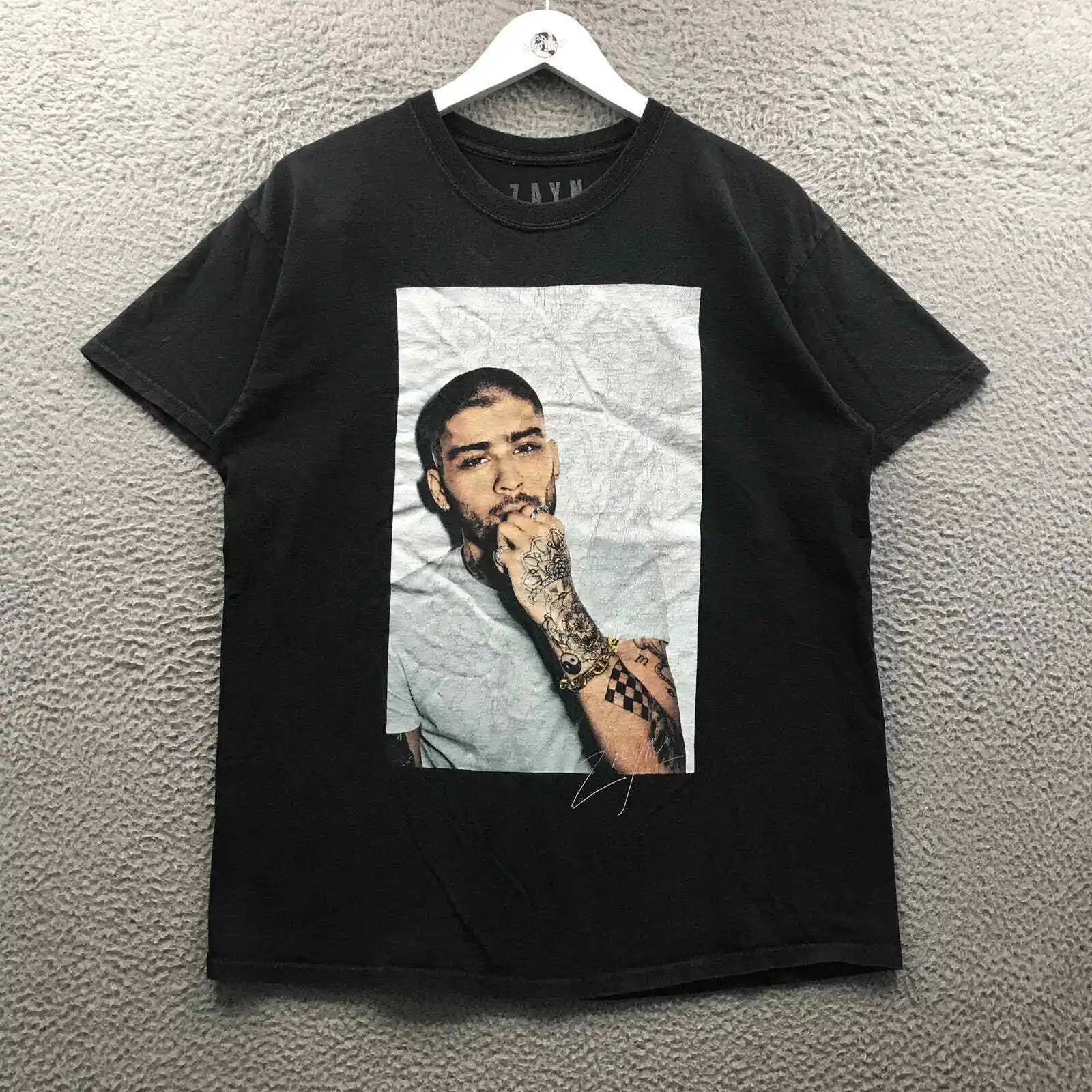 Zayn Malik T-Shirt Men's Large L Short Sleeve Graphic Crew Neck Black