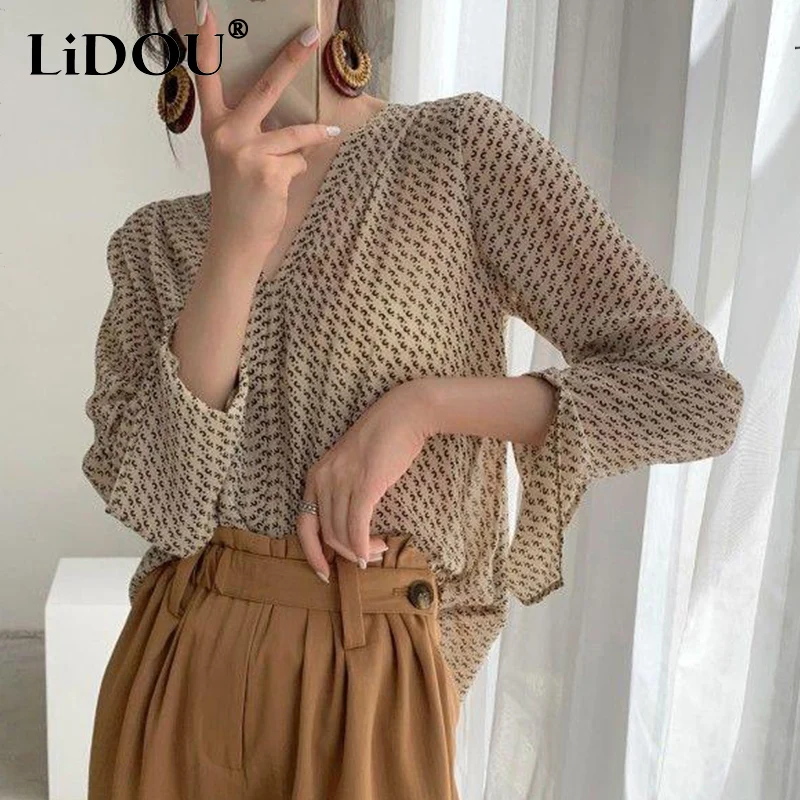 

Spring Autumn New V-neck Fashion Print Pullover Top Female Long Sleeve All-match Loose Casual Shirt Women Elegant Chiffon Blouse