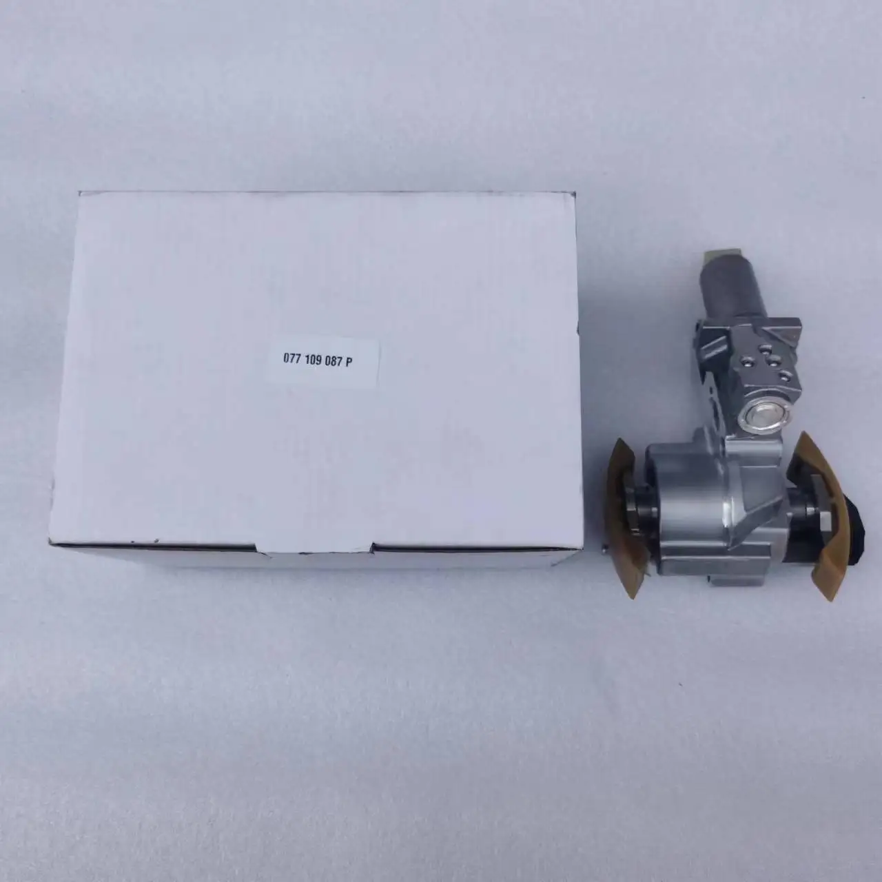 A6 A8 Quattro Rs6 S8 4.2   for Touareg 077109088P 077109087P Timing Chain Tensioner Left and Right Camshaft Adjuster
