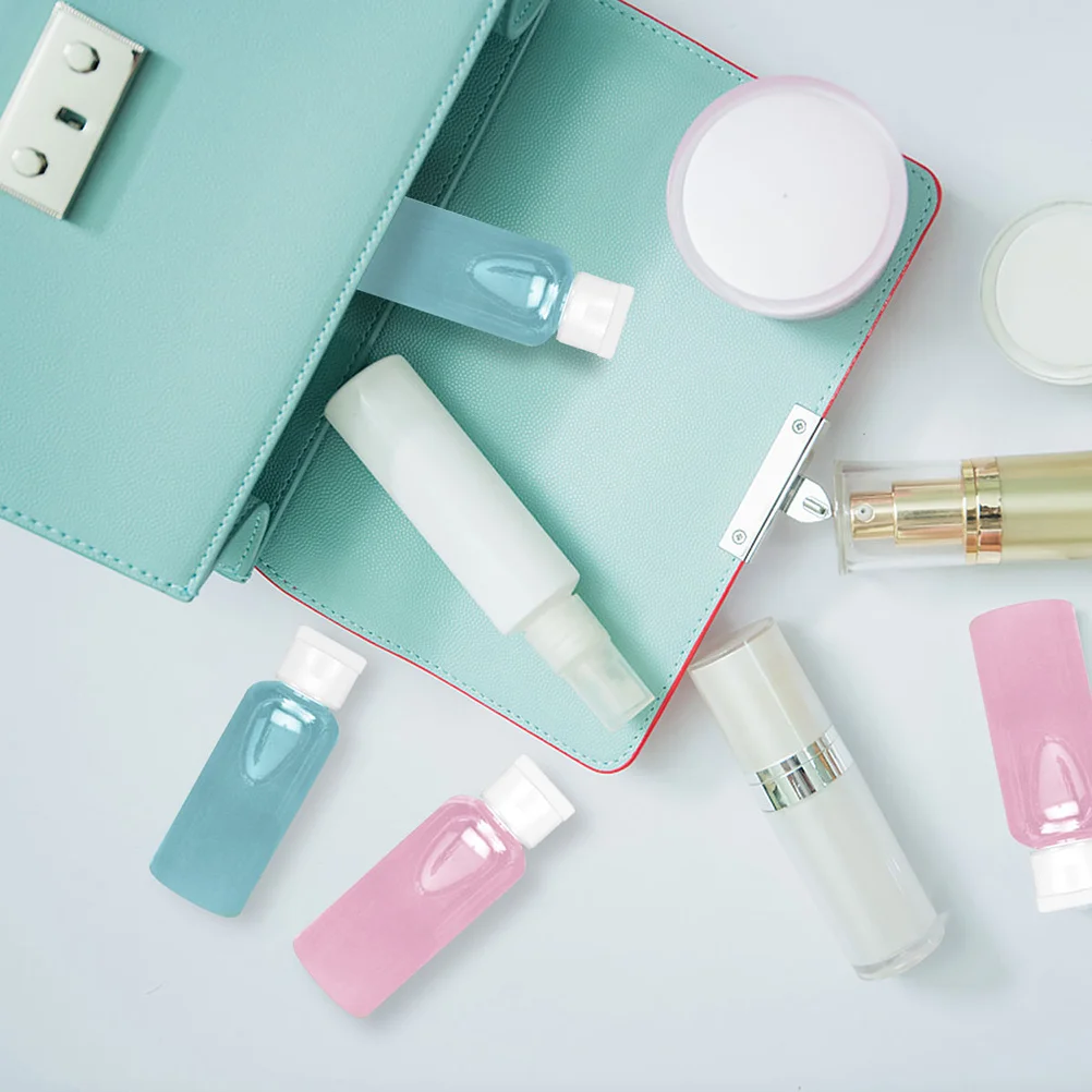 

8Pcs Travel Containers Clamshell Bottles 50ml Empty Plastic Bottle Shampoo Lotion Travel Essential Oil Spray