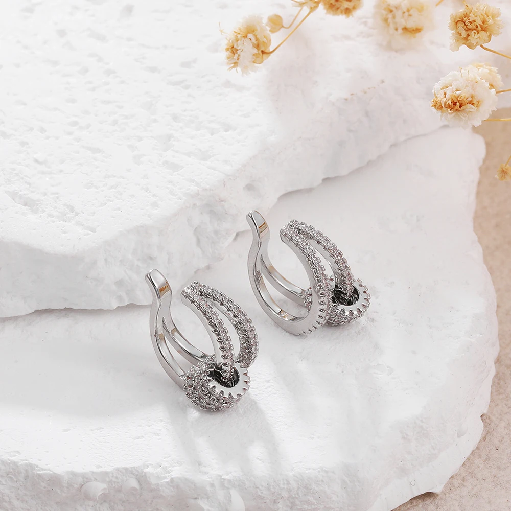 Silberfarbener, doppellagiger Knorpelohrring mit kubischem Zirkonia, wasserdicht, allergiefrei, Damenschmuck, keine Perforation erforderlich – Detail 8