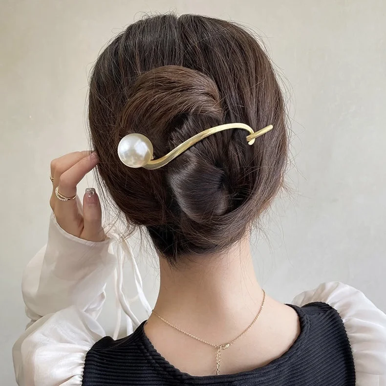 Korean Metal Geometric Pearl Hair Clips Hairpins Fashion Sweet Ponytail Clip Barrettes Hairgrips Headwear Women Hair Accessorie