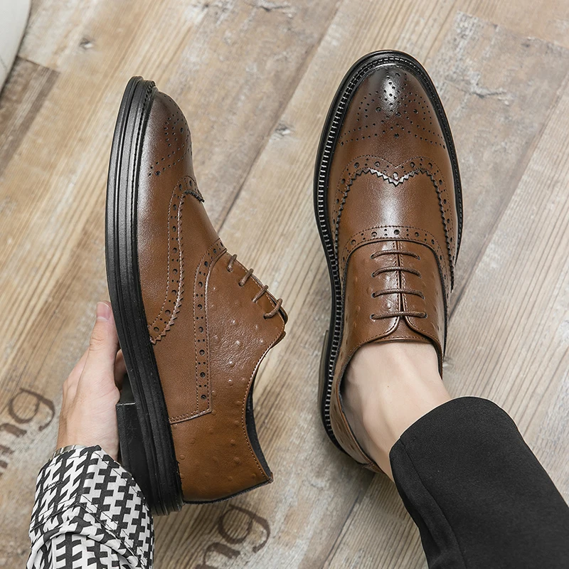 

Men Oxfords Brogue Shoes Classics Men's Formal Shoes Casual Business Flats Dress Party Wedding Footwear Zapatillas Para Hombre