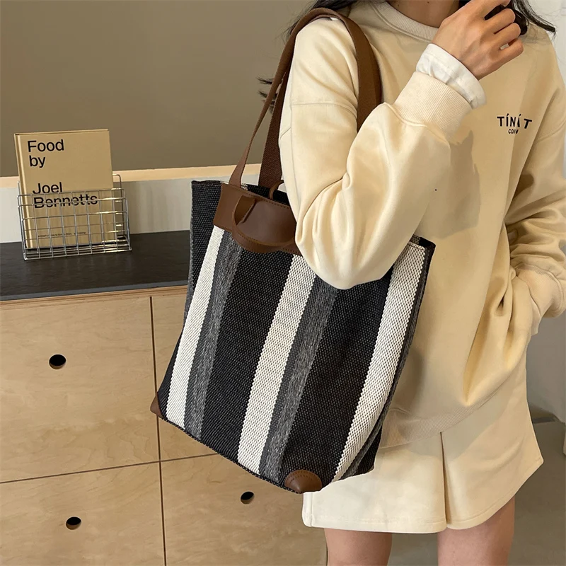 bolso marca lujo bolsos de mano bolso bandolera mujer bolsa tela bolso grande bolso verano Bolso de hombro a rayas para mujer, de gran capacidad bandolera de tela de lona, para compras, Color de contraste, 2024