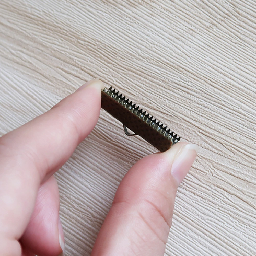 

100PCS Metal Crimp Clamps Mazi Buckles Zipper Clips Cord Plated Ribbon Ends Cord Ends Mazi Buckles Frayed Jewelry Parts