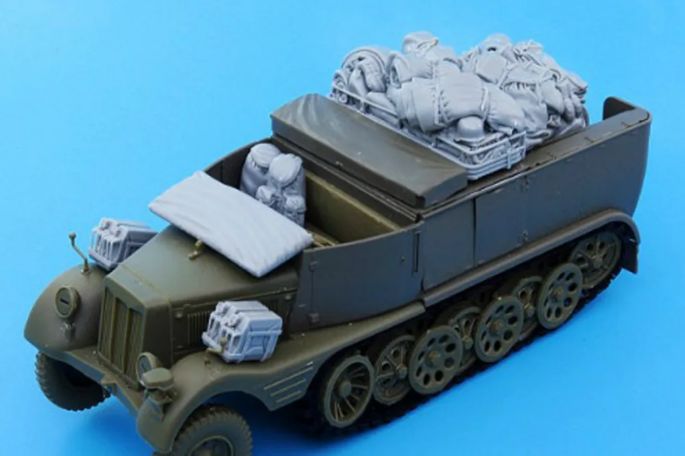 1:35 Scale Resin Die-cast Armored Vehicle Tank Chariot Parts Modification Does Not Include Unpainted Tank Model