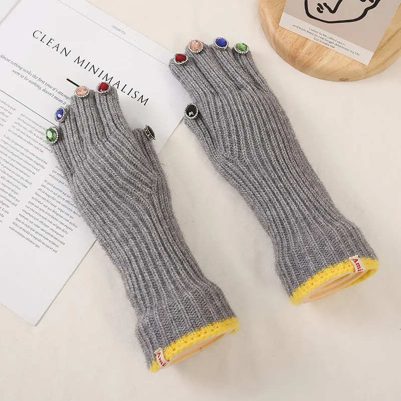 Frauen Winter Warme Gestrickte Volle Finger Handschuhe Solide Wolle Luxus Strass Mädchen Mode Touchscreen Fäustlinge Weibliche Drving – Detail 5