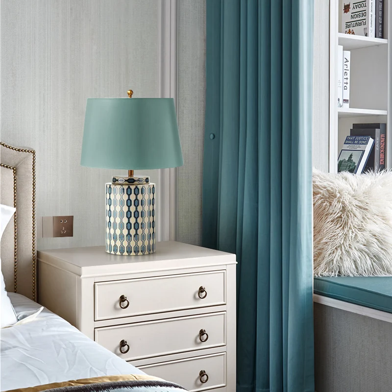 European Pastoral Fashion Ceramic Table Lamp Modern Art Study Living Room Bedroom Bedside Lamp Desk Led Home Decorative Lights