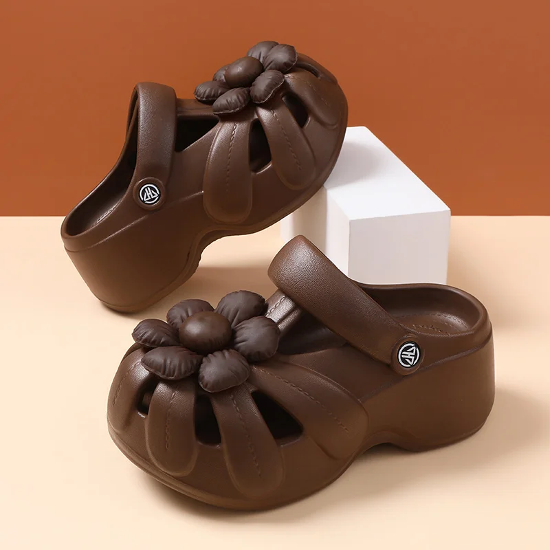 2026 New Women Platform Clogs with Flower Decor,EVA Thick Sole Wedge Sandals Non-slip Breathable Garden Shoes Summer Beach Shoes