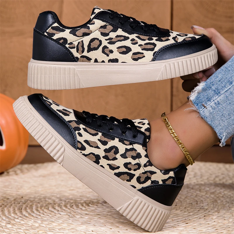 

Classic Leopard Sports Shoes For Women Comfortable Lightweight Skateboard Shoes Woman Trainers Non-slip Women's Casual Sneakers